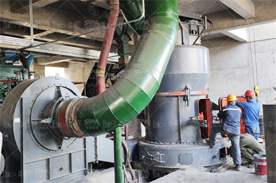 一种低采切比的中深孔采场底部结构及回收方法与流程 X技术网