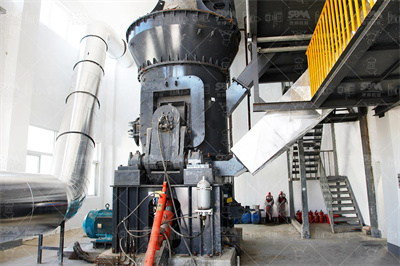 万吨采切比与采掘比的关系